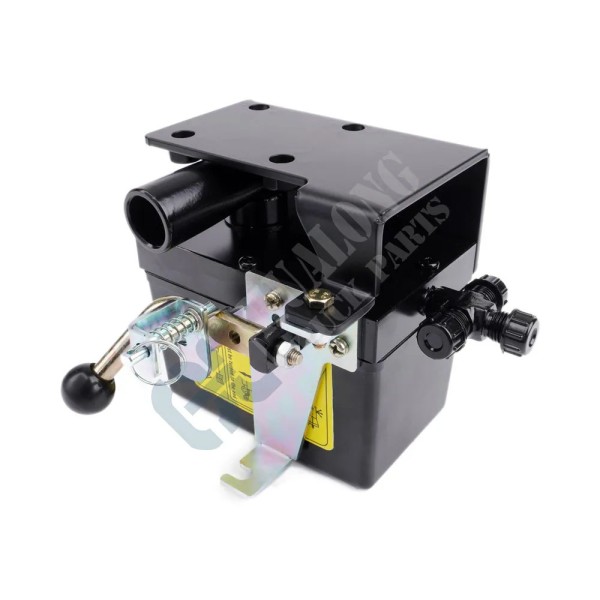 5005010-C1101 CABIN PUMP