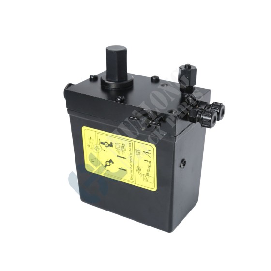 1075296,1095005 CABIN TILT PUMP